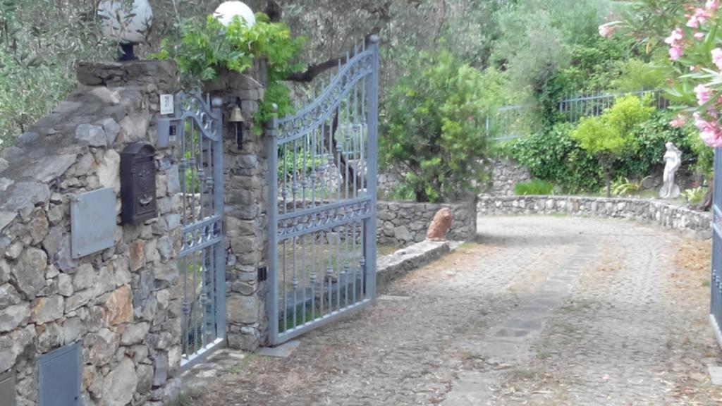 Villa Il Pettirosso La Spezia Buitenkant foto